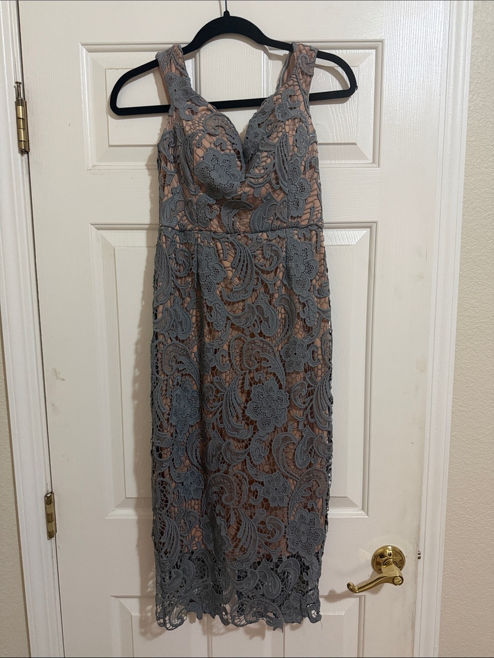 Missguided Off the shoulder Gray Lace Overlay Midi Dress